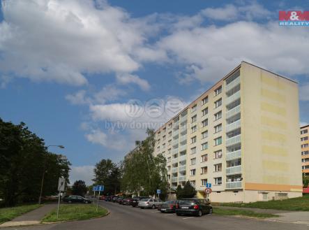 Pohled na dům | Prodej bytu, 2+1, 63 m²