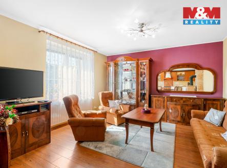 Obývací pokoj s kuchyní. | Prodej - dům/vila, 165 m²