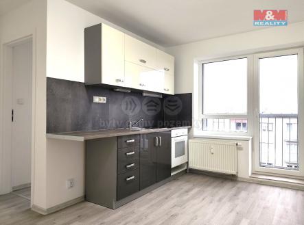 Kuchyň+ obývák.jpg | Pronájem bytu, 1+1, 29 m²