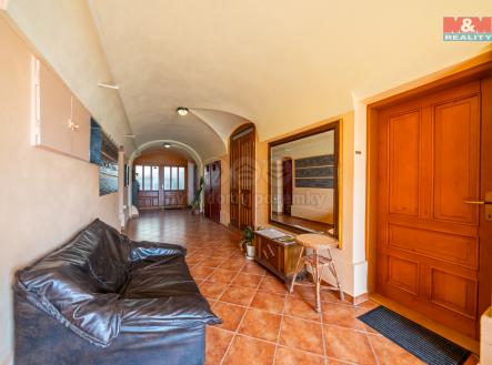 Prodej - dům/vila, 635 m²
