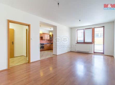 Prodej bytu, 2+1, 77 m²