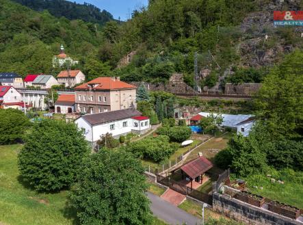 pohled na dům | Prodej - dům/vila, 70 m²