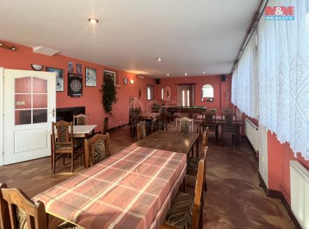 b9e1f784-9ed3-42d9-baa5-73635ccb024e.jpeg | Prodej - restaurace, 235 m²