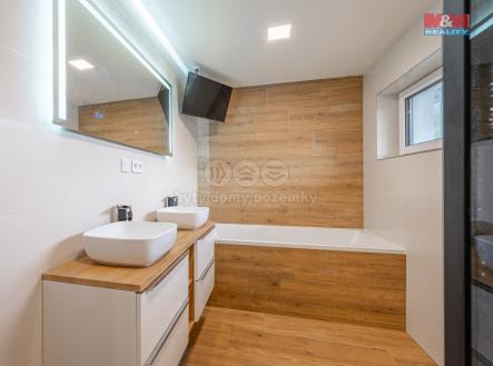 JABLONNA NAD VLTAVOU--28 (1).jpg | Prodej - dům/vila, 206 m²