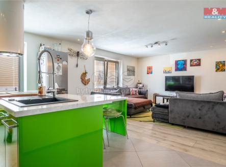 Prodej - dům/vila, 266 m²