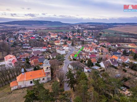 okolí domu | Prodej - dům/vila, 150 m²