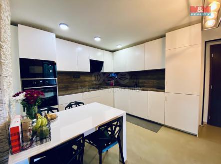 kuchyně  | Prodej - dům/vila, 170 m²