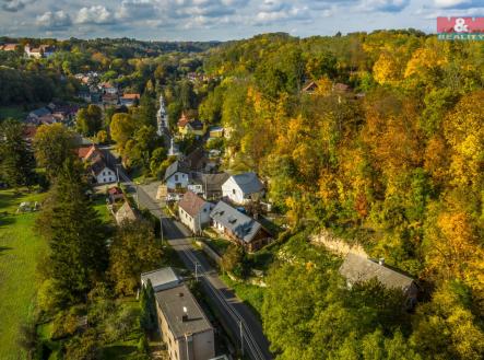 Pohled na pozemek a okolí | Prodej - pozemek pro bydlení, 500 m²