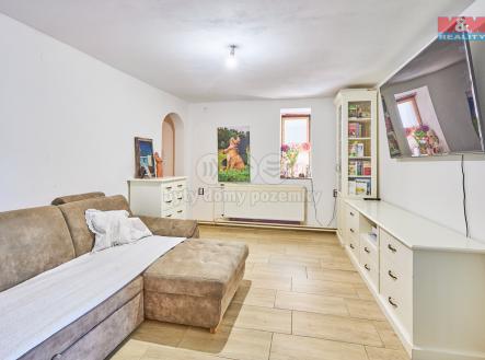 Obývací pokoj bytu majitele | Prodej - dům/vila, 440 m²