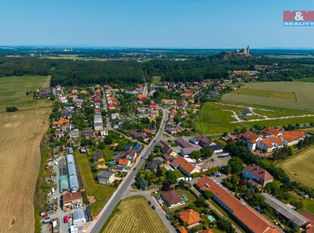 DJI_20250613111455_0220_D.jpg | Prodej - pozemek pro bydlení, 2 012 m²