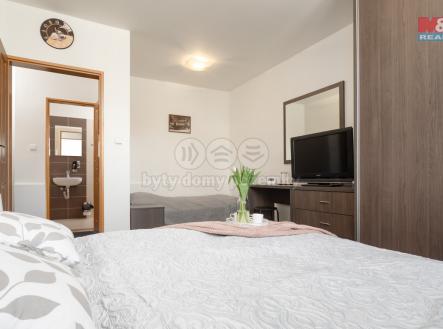 d2234838-ca39-4e37-ae45-ff1f8439911f.jpg | Prodej - hotel, 900 m²