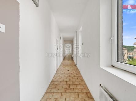 Interiér 20.jpg | Prodej - obchodní prostor, 3 086 m²