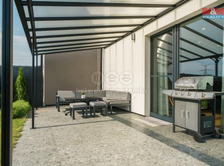 terasa | Prodej - dům/vila, 159 m²