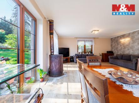 495b35dc-7406-4439-8e6f-2b0974fdd48a.jpg | Prodej - dům/vila, 288 m²