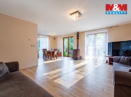 7aa243ec-3b55-4ca4-8334-635e46cea34d.jpg | Prodej - dům/vila, 288 m²