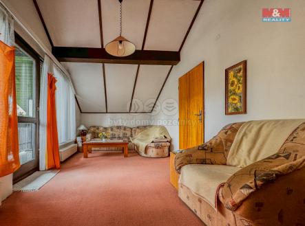 samostatný pokoj nahoře | Prodej - dům/vila, 140 m²