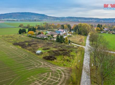 Pohled na pozemek a okolí | Prodej - pozemek pro bydlení, 1 219 m²