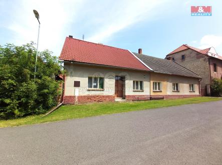 pohled z ulice.jpg | Prodej - dům/vila, 267 m²