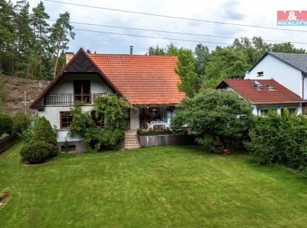 pohled na dům | Prodej - dům/vila, 175 m²