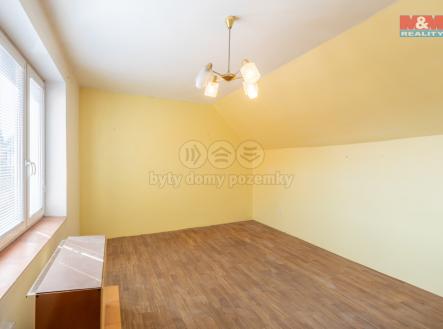 Realitni╠ü fotografie - C╠îista╠ü - Jana Habartova╠ü - 10.jpg | Prodej bytu, 1+kk, 37 m²