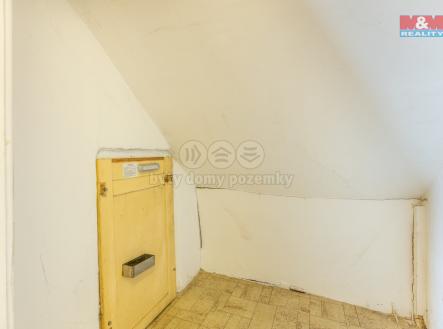 Realitni╠ü fotografie - C╠îista╠ü - Jana Habartova╠ü - 8.jpg | Prodej bytu, 1+kk, 37 m²
