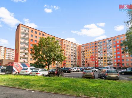 Pohled na dům | Prodej bytu, 4+1, 76 m²