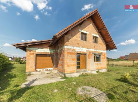 dům | Prodej - dům/vila, 179 m²