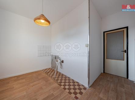 0137f286-2e40-4e84-8ef7-66b684cce94e.jpg | Pronájem bytu, 3+1, 60 m²