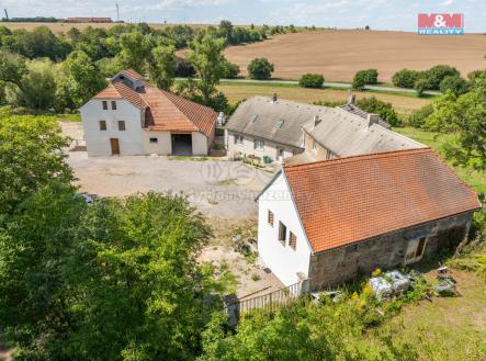 DJI_0143.jpg | Prodej - zemědělský objekt, 3 933 m²