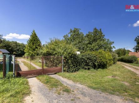 IMG_9466-HDR brána.jpg | Prodej - pozemek, zahrada, 411 m²