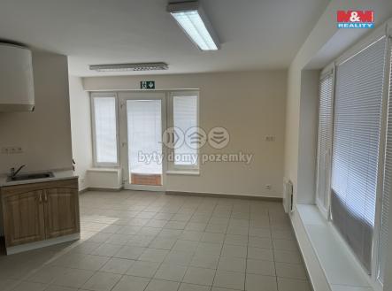 Prodej obchod a služby, 20 m², Čelákovice, ul. Volmanova | Prodej - obchodní prostor, 20 m²