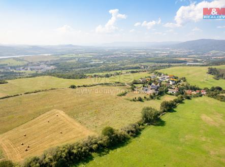 Pohled na pozemek. | Prodej - pozemek, zemědělská půda, 4 825 m²