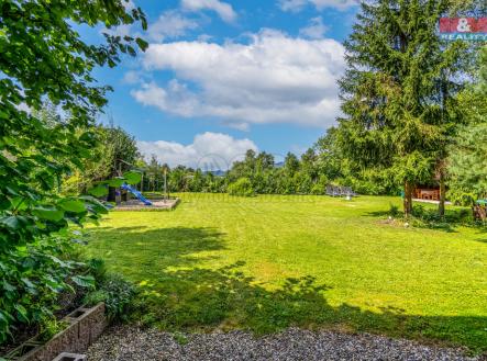 742ee270-f194-4939-99b7-d27e6d0c54fb.jpg | Prodej - dům/vila, 323 m²