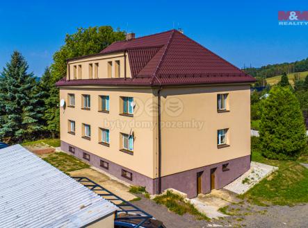 pohled na dům | Prodej bytu, 1+1, 34 m²