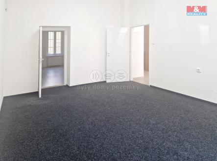 vedlejší místnost 1 | Pronájem - obchodní prostor, 150 m²