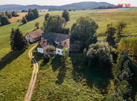 DJI_0937-HDR.jpg | Prodej - zemědělský objekt, 7 290 m²