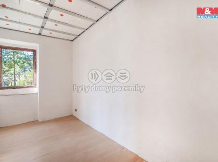f0119a16-f5b6-40e8-a280-8b6002af3521.jpg | Prodej - dům/vila, 39 m²