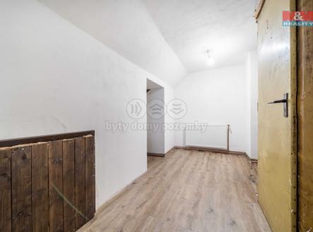 5f952be5-46f2-43d6-b837-417ea5eae664.jpg | Prodej - dům/vila, 83 m²