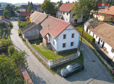 dji_fly_20240919_155328_470_1726754191979_photo.jpg | Prodej - dům/vila, 195 m²