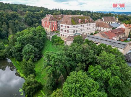 pohled na zámek | Prodej - dům/vila, 184 m²