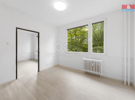 C╠îs. Arma╠üdy 2148_9.jpg | Pronájem bytu, 2+kk, 39 m²