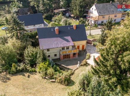 Pohled z dronu | Prodej - dům/vila, 262 m²