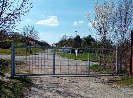 20250412_143545.jpg | Prodej - pozemek, trvalý travní porost, 4 400 m²