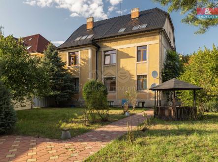 dům ze zahrady | Prodej - dům/vila, 276 m²