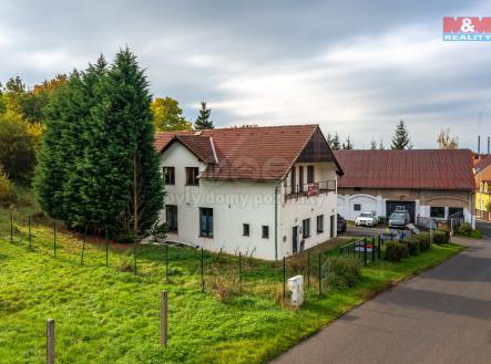 pohled na dům | Prodej - dům/vila, 140 m²