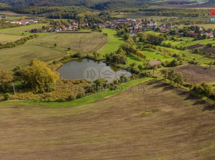 vodní plocha s pozemky a okolí | Prodej - pozemek, ostatní, 28 601 m²