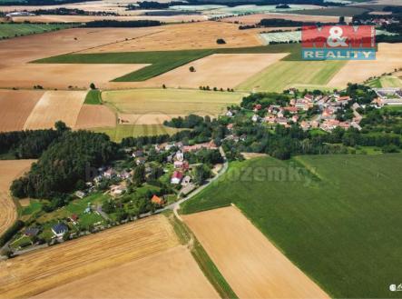 88cs_1.jpg | Prodej - pozemek, zahrada, 386 m²