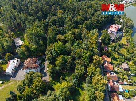 Pohled | Prodej - pozemek pro bydlení, 2 707 m²