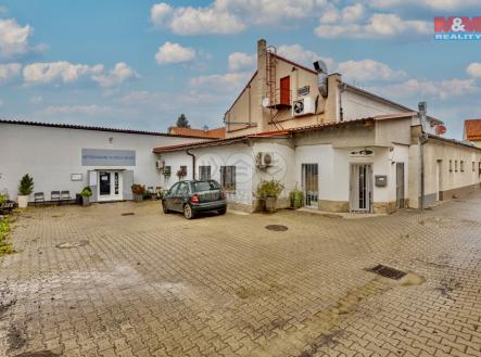 _mg_9008-hdr-1728932850817.jpeg | Prodej - obchodní prostor, 345 m²