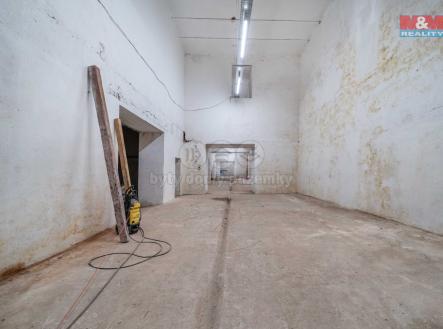 1 (14).jpg | Pronájem - skladovací prostor, 1 366 m²